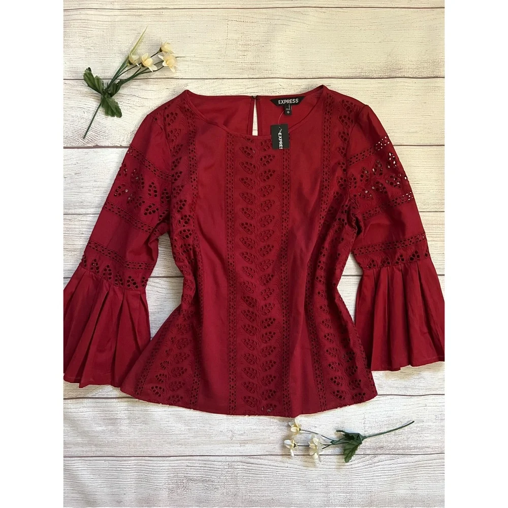 EXPRESS Eyelet Flare Pleated Bell Sleeve Top - Picture 3 of 15